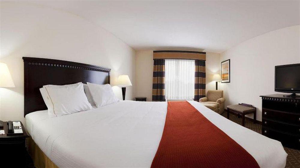 Holiday Inn Express Hotel & Suites Bartow By Ihg Exterior photo