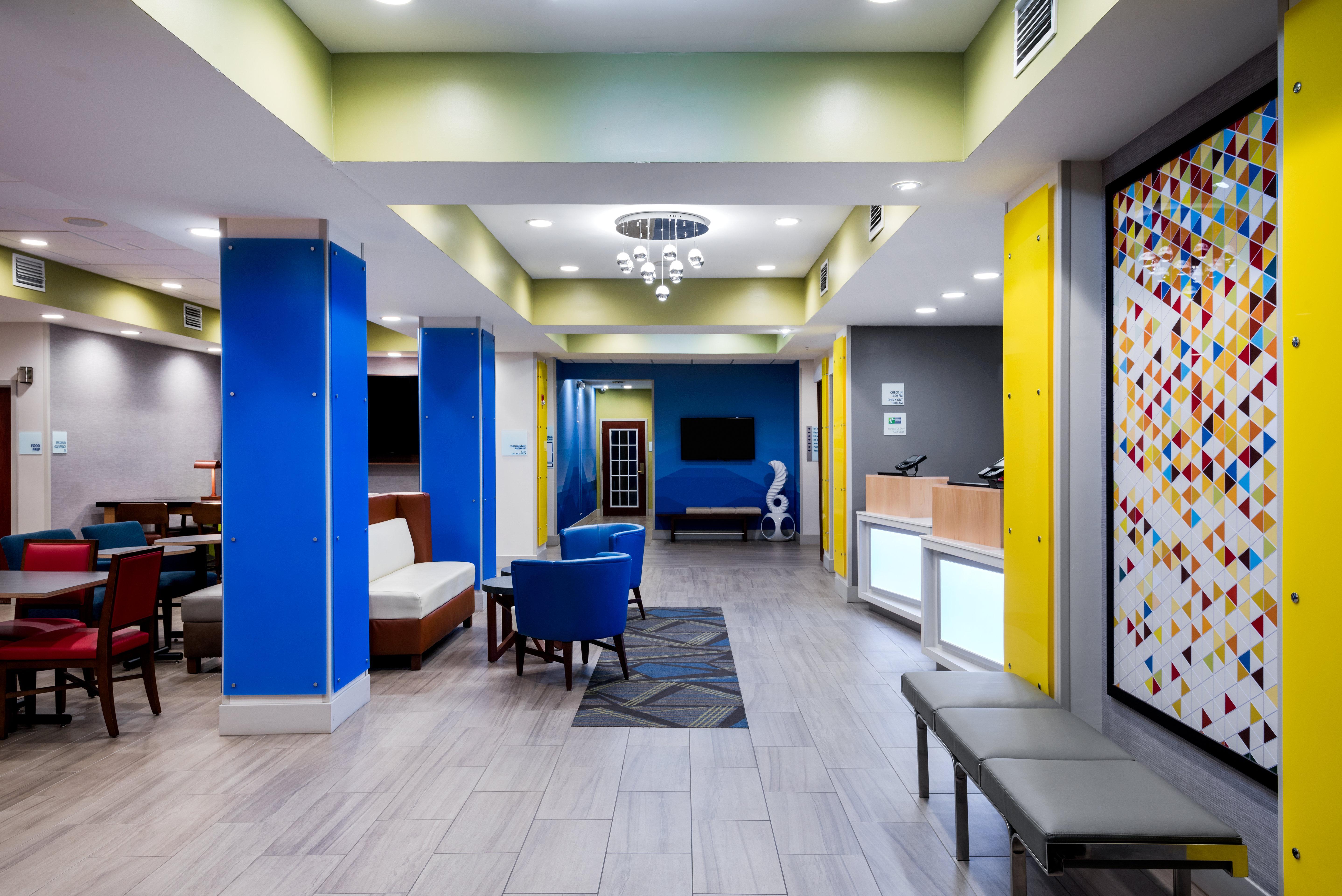 Holiday Inn Express Hotel & Suites Bartow By Ihg Exterior photo