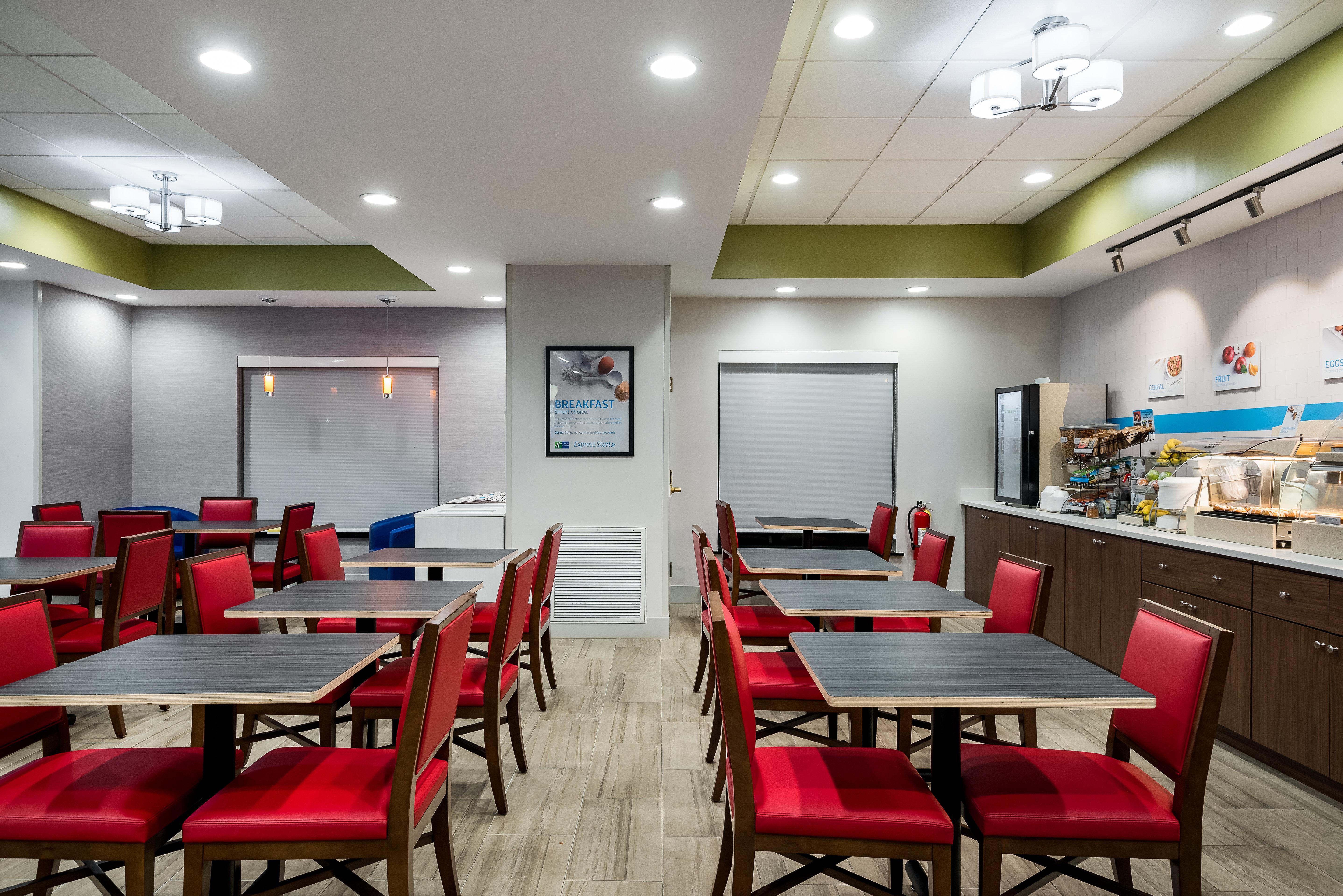 Holiday Inn Express Hotel & Suites Bartow By Ihg Exterior photo