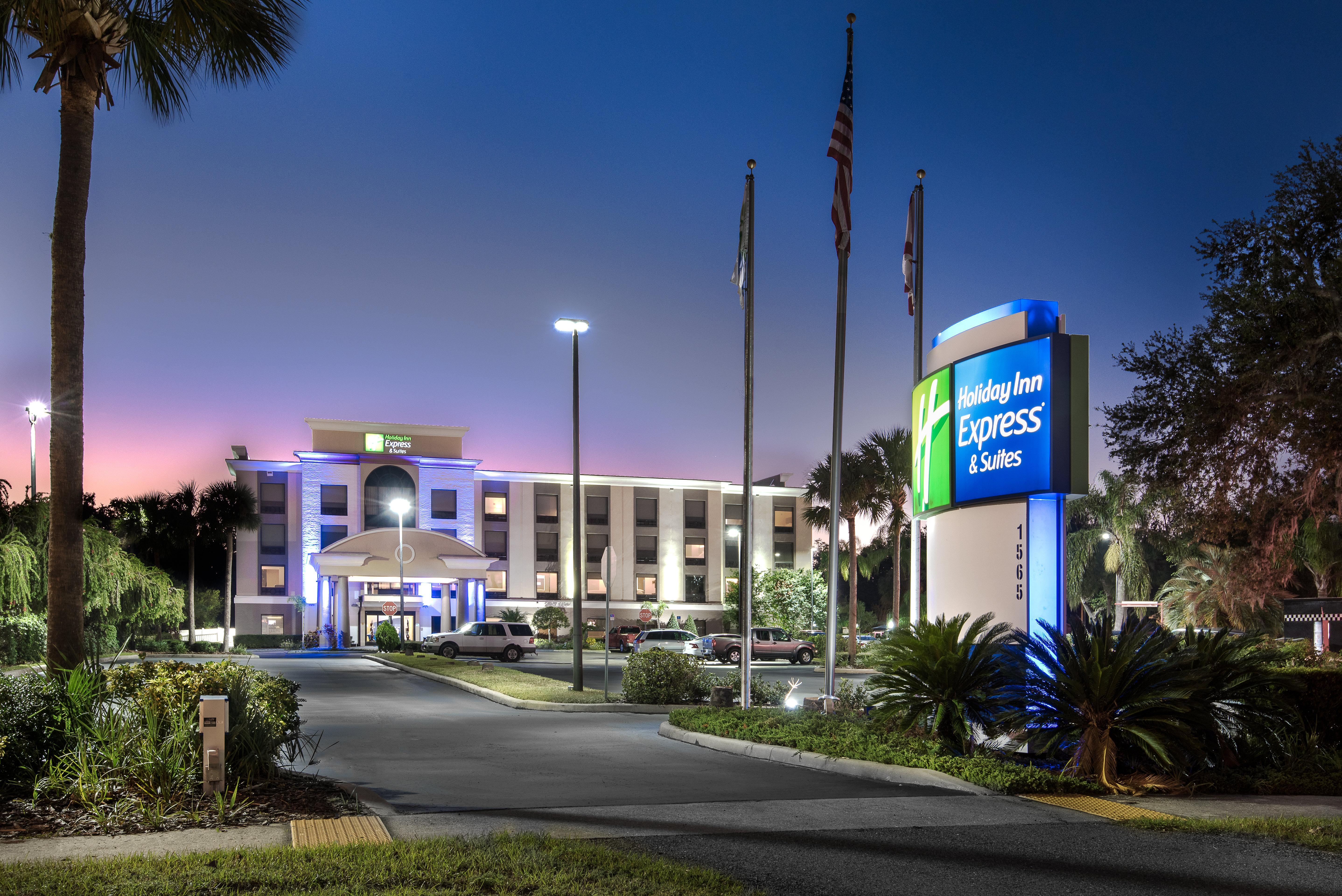 Holiday Inn Express Hotel & Suites Bartow By Ihg Exterior photo