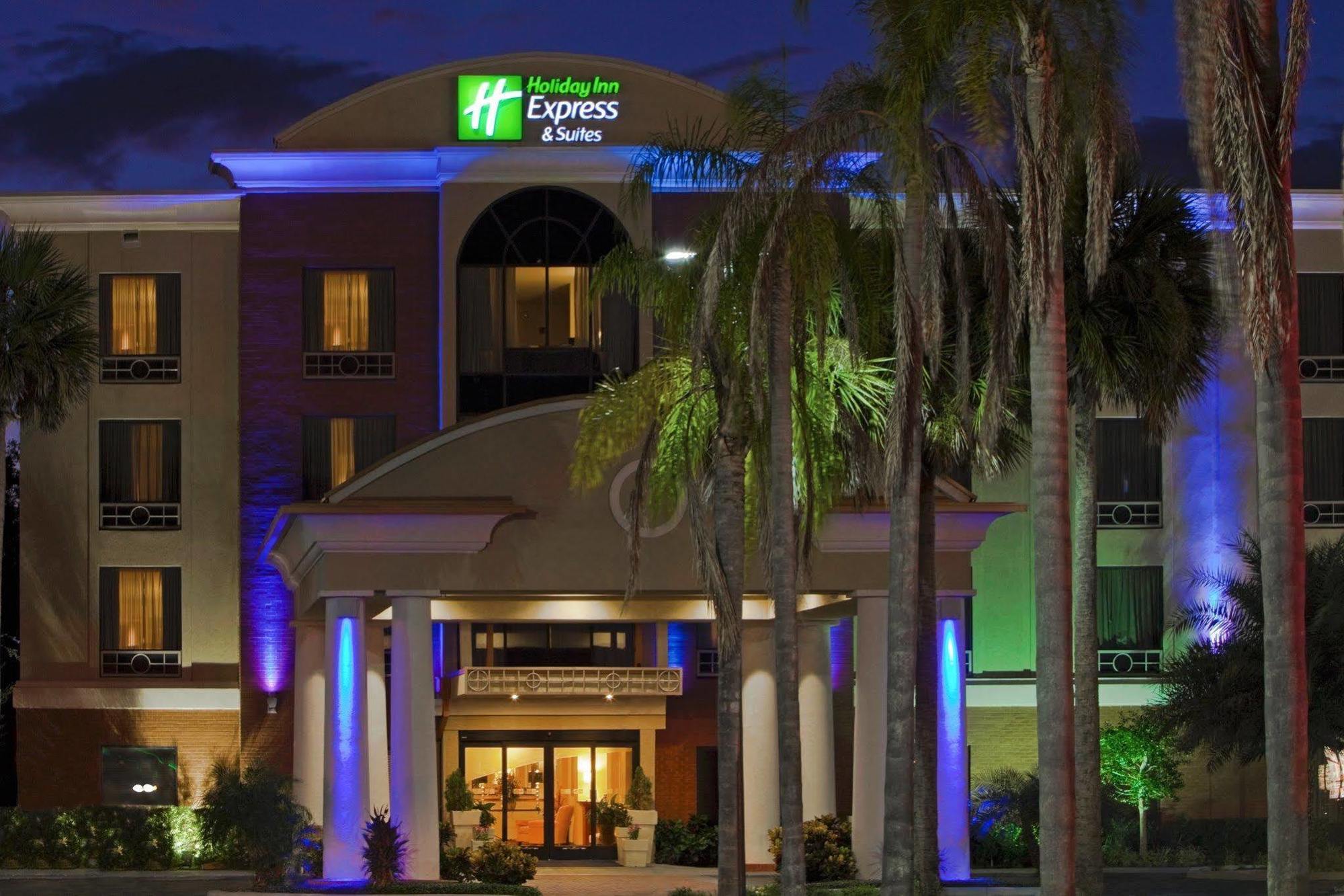 Holiday Inn Express Hotel & Suites Bartow By Ihg Exterior photo