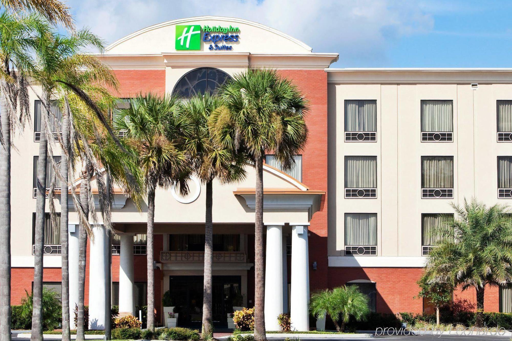 Holiday Inn Express Hotel & Suites Bartow By Ihg Exterior photo