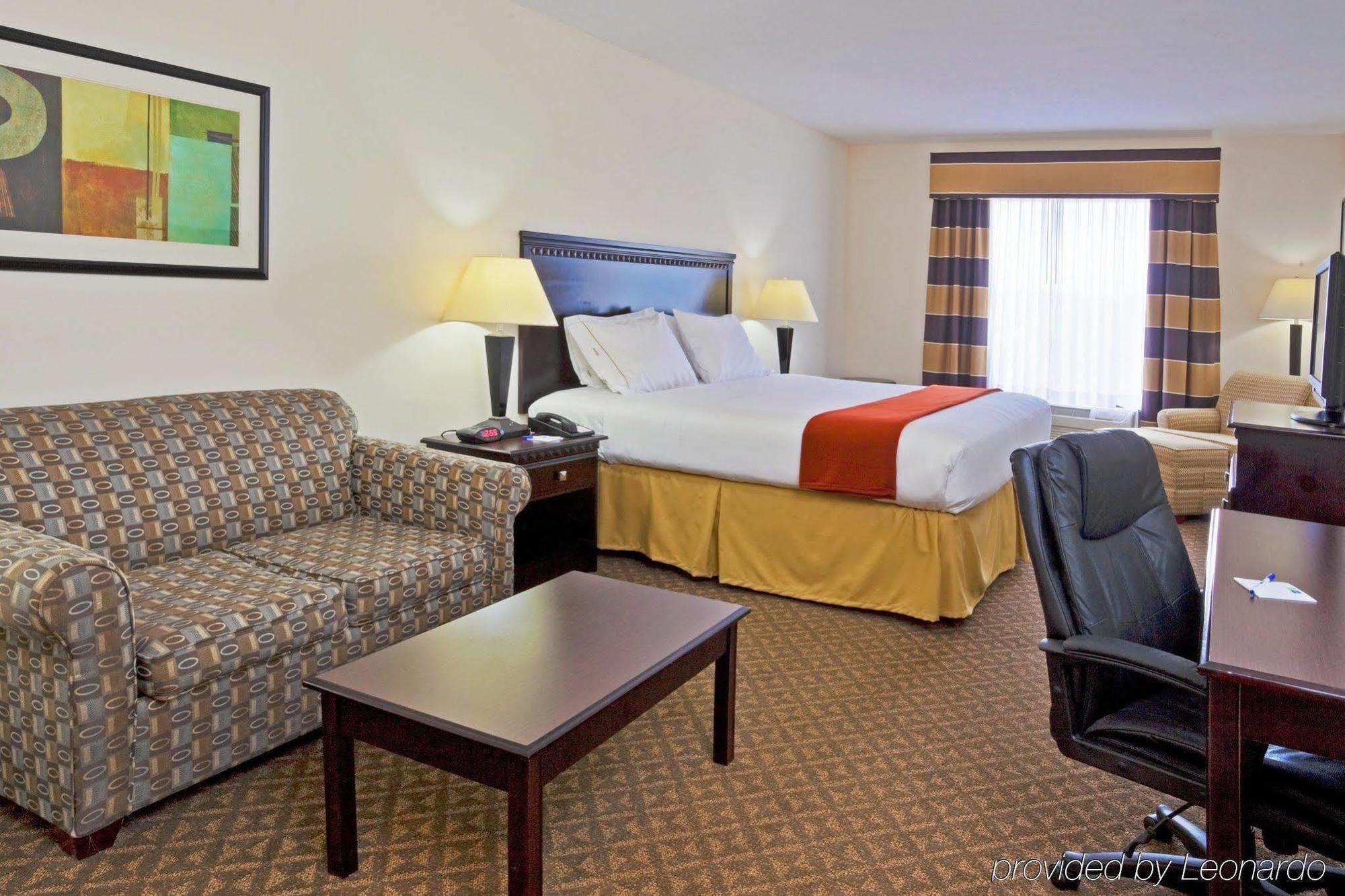 Holiday Inn Express Hotel & Suites Bartow By Ihg Exterior photo