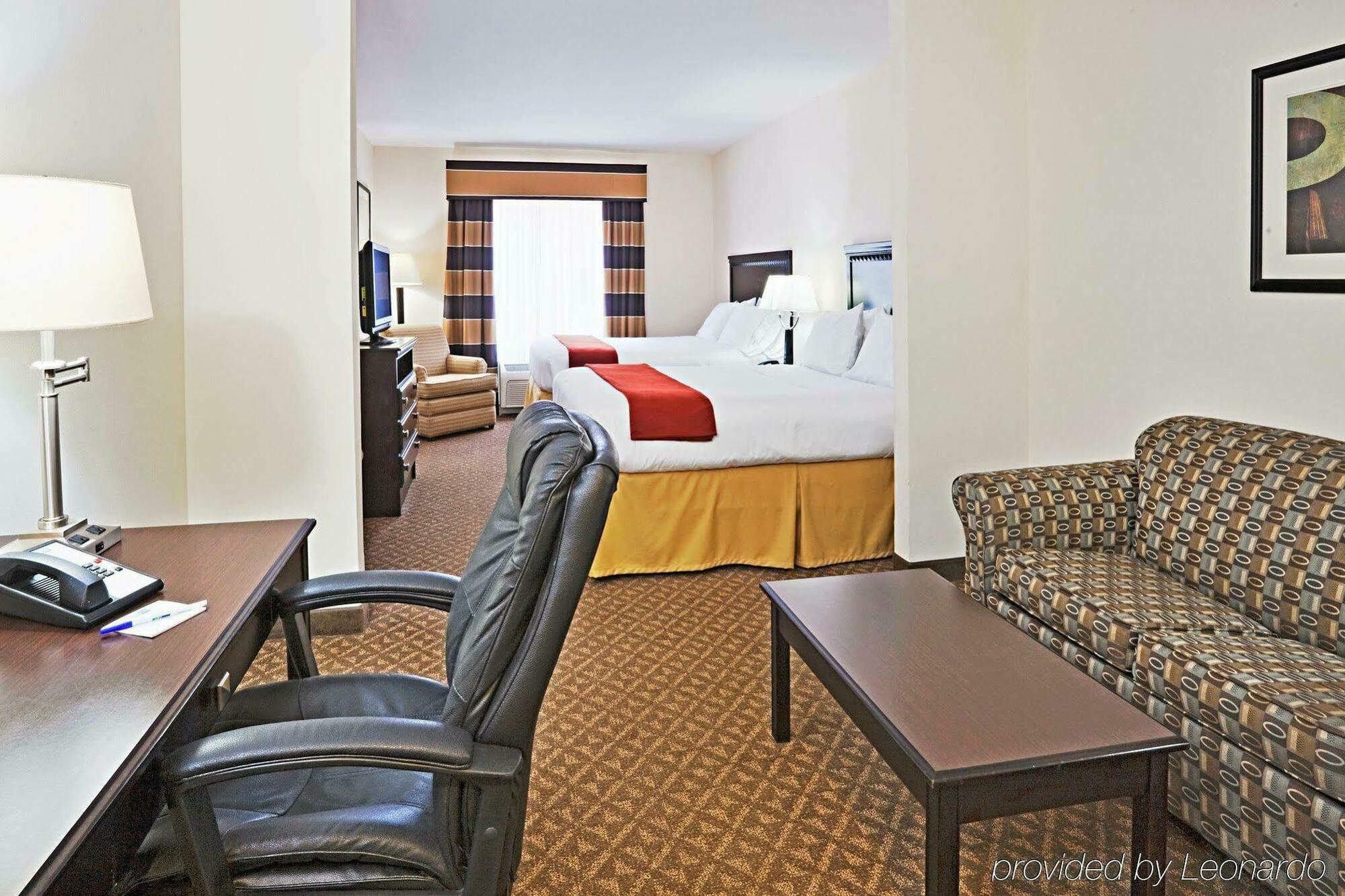 Holiday Inn Express Hotel & Suites Bartow By Ihg Exterior photo